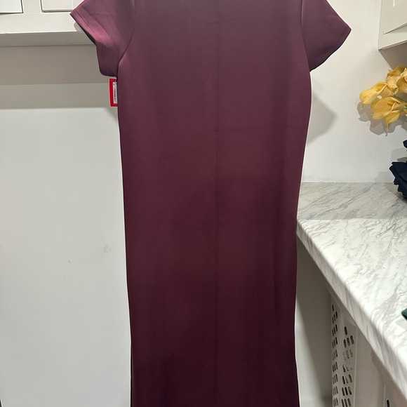 SPANX Deep Maroon Top - Picture 2 of 5